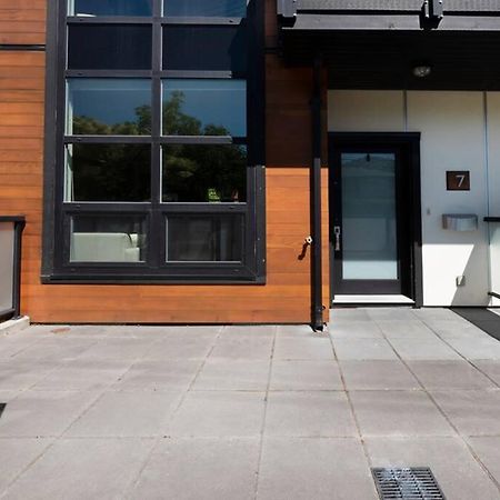 Cedar Hill Sunlit Stay - Bright Spacious & Modern Victoria Exteriér fotografie