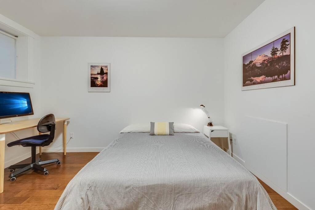 Cedar Hill Sunlit Stay - Bright Spacious & Modern Victoria Exteriér fotografie